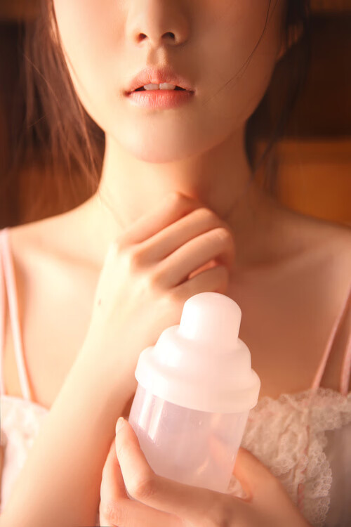 Kaiyun APP-西汉姆联球迷集体欢庆，赢得阶段性胜利，西汉姆联球队